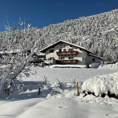 Christina By Interhome Apartamento Tarrenz